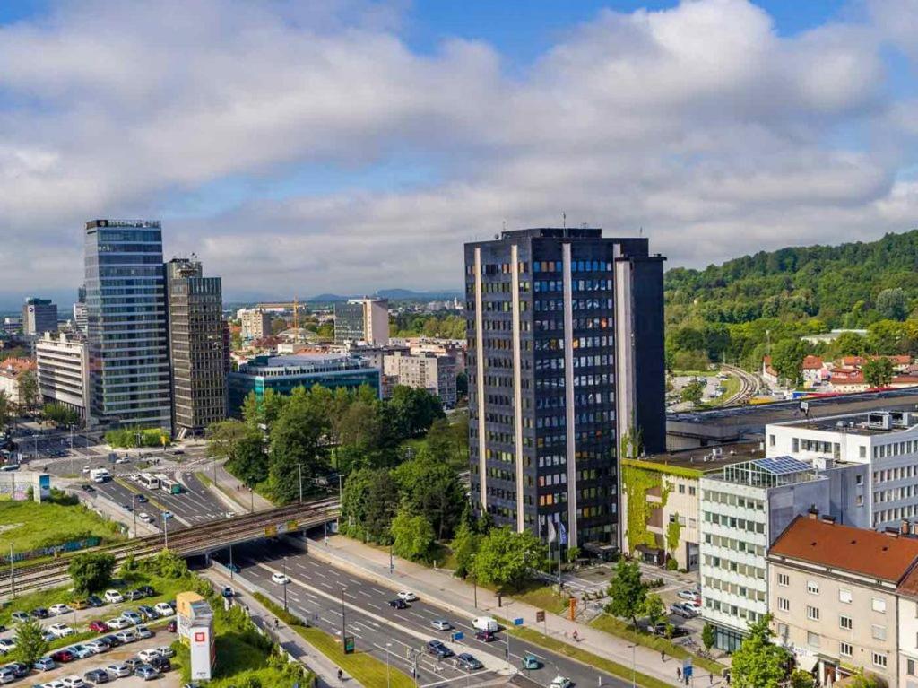 Delo 2.0. Lejlighed Ljubljana Eksteriør billede